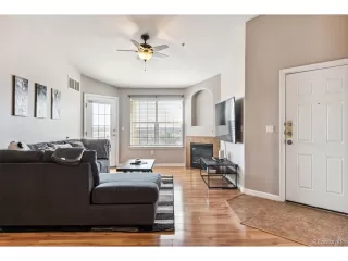 Photo #3: 9592269 Listing