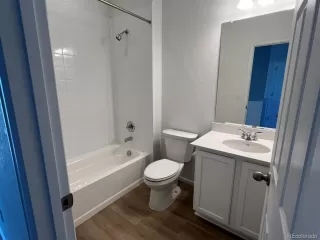 Photo #6: 9592321 Listing