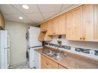 Photo #3: 9592808 Listing