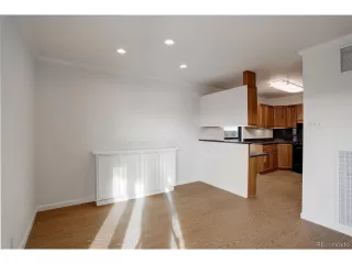 Photo #6: 9593262 Listing