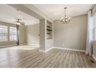 Photo #6: 9594854 Listing