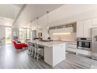 Photo #5: 9600054 Listing 