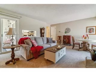 Photo #2: 9600729 Listing 