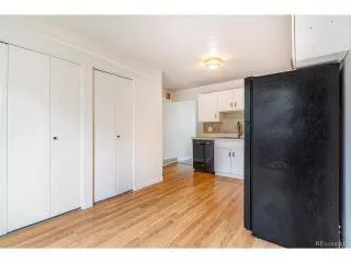 Photo #6: 9604428 Listing