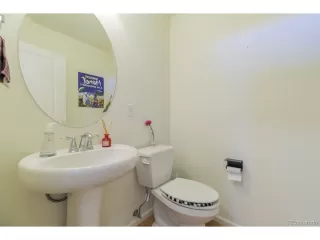 Photo #6: 9604550 Listing