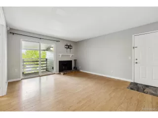 Photo #4: 9604828 Listing 