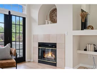 Photo #4: 9607434 Listing