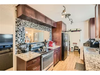 Photo #4: 9607832 Listing 