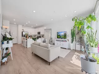 Photo #2: 9609199 Listing