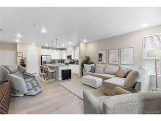 Photo #2: 9609406 Listing