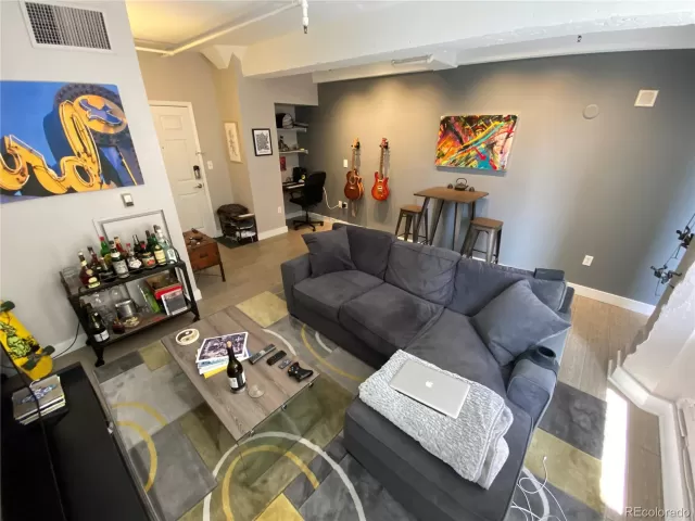 MLS: 9610862 Condo For Sale