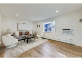 Photo #3: 9611359 Listing