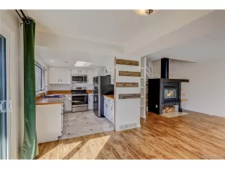 Photo #6: 9611628 Listing