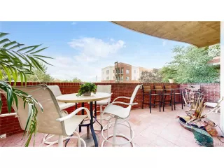 Photo #6: 9614209 Listing 