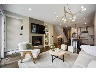 Photo #2: 9616001 Listing 