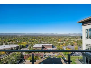 Photo #4: 9616289 Listing 