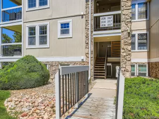 Photo #2: 9616304 Listing