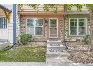 Photo #2: 9617169 Listing