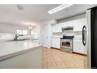 Photo #5: 9617976 Listing 