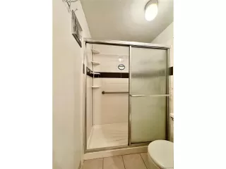 Photo #6: 9620543 Listing 