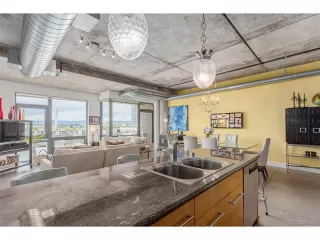 Photo #3: 9621104 Listing 