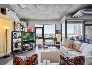 Photo #5: 9621104 Listing 