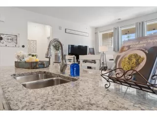 Photo #6: 9622089 Listing 