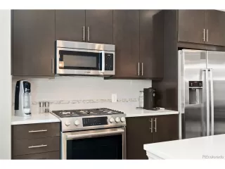 Photo #5: 9625462 Listing