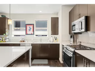 Photo #6: 9625462 Listing