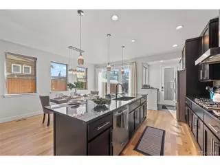 Photo #4: 9625534 Listing 