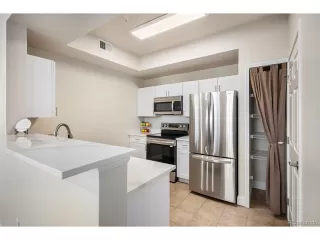 Photo #2: 9625901 Listing 