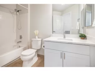 Photo #6: 9625901 Listing 