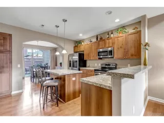 Photo #6: 9626417 Listing