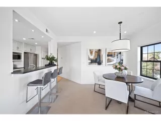 Photo #5: 9626499 Listing