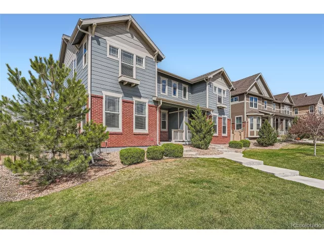 MLS: 9628674 Condo For Sale