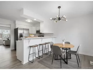 Photo #3: 9629755 Listing