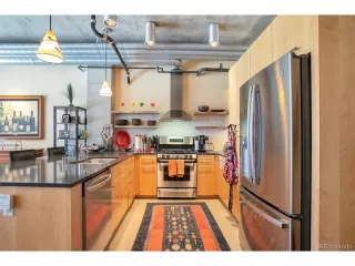 Photo #2: 9629871 Listing