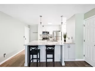 Photo #5: 9629954 Listing