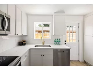 Photo #6: 9631867 Listing 