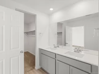 Photo #3: 9631972 Listing