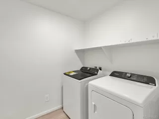 Photo #5: 9631972 Listing