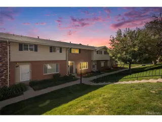 Photo #3: 9636127 Listing