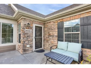 Photo #2: 9636162 Listing