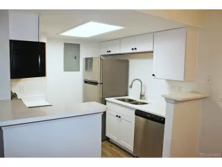 Photo #4: 9637544 Listing 