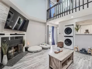 Photo #6: 9639463 Listing 