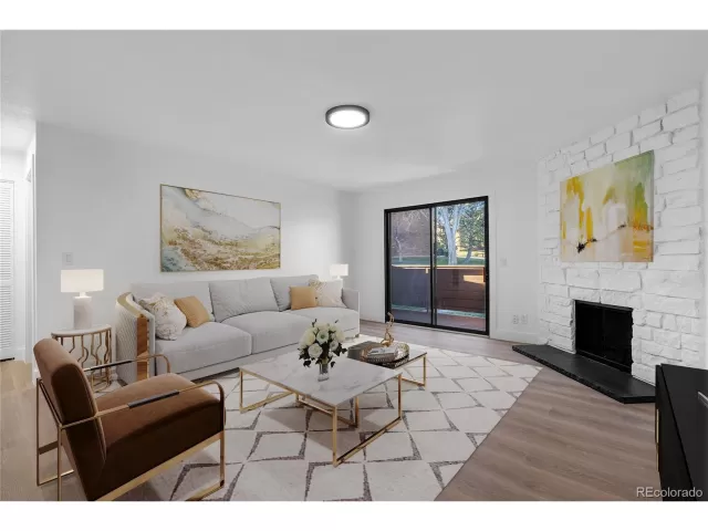 MLS: 9640159 Condo For Sale