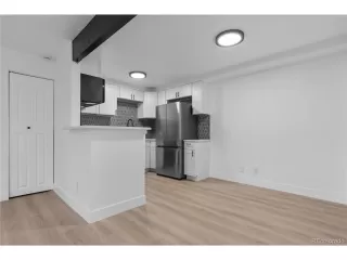 Photo #5: 9640159 Listing 