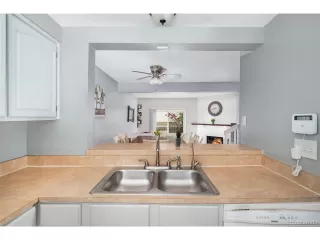 Photo #6: 9641819 Listing 