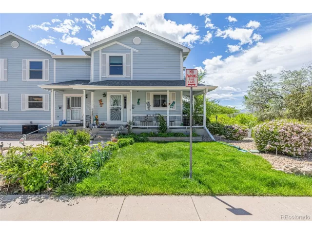 MLS: 9642183 Condo For Sale