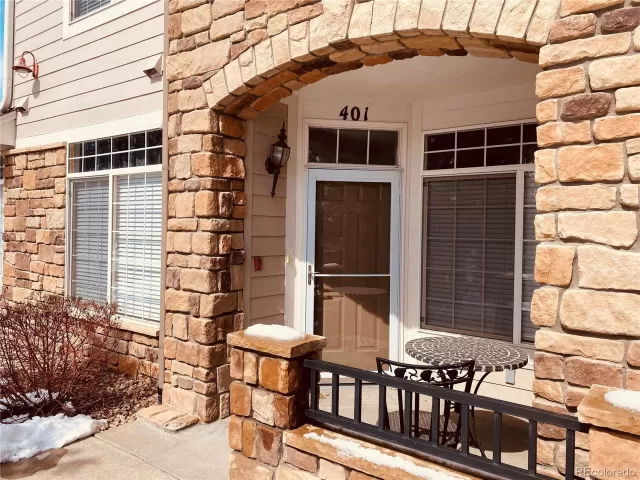 MLS: 9643925 Condo For Sale